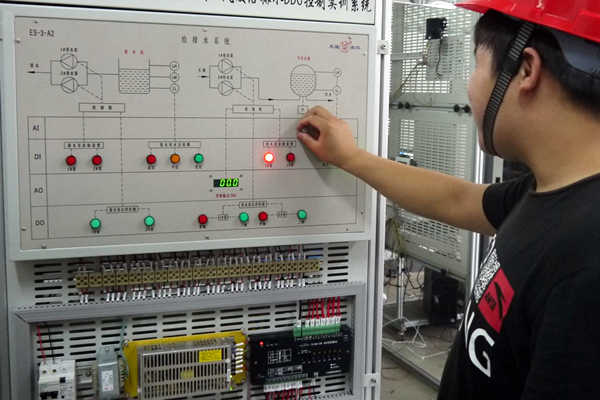 樓宇智能化系統安裝與調試需要專業化人才！(圖1)